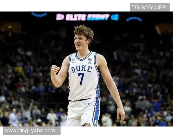 未来可期克尼佩尔表现出色11投7中斩获20分5篮板8助攻三分球命中率高达57