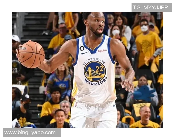 维金斯半场表现出色7投4中三分命中率高达75贡献11分2篮板1助攻2抢断1盖帽