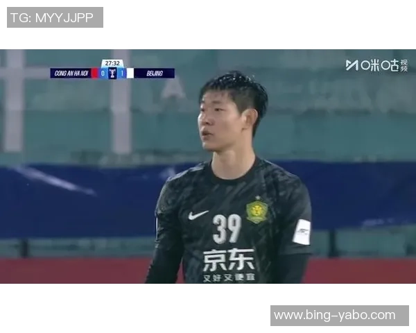 国安替补门将张健智奋战7次扑救无奈球队遭遇1-2出局困境